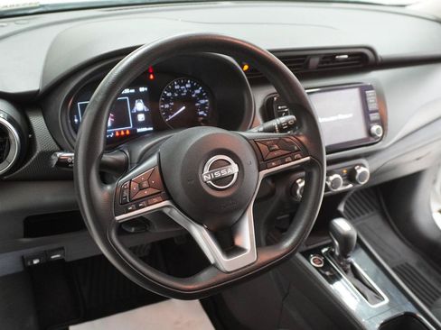 Used 2023 Nissan Kicks SV w/ Exterior Package FWD image 7