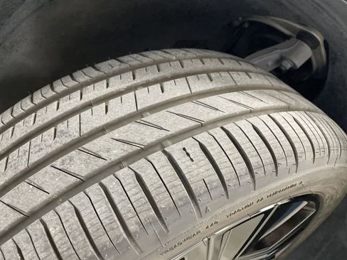 Used 2022 Volvo XC60 T8 Inscription w/ Advanced Package image 36