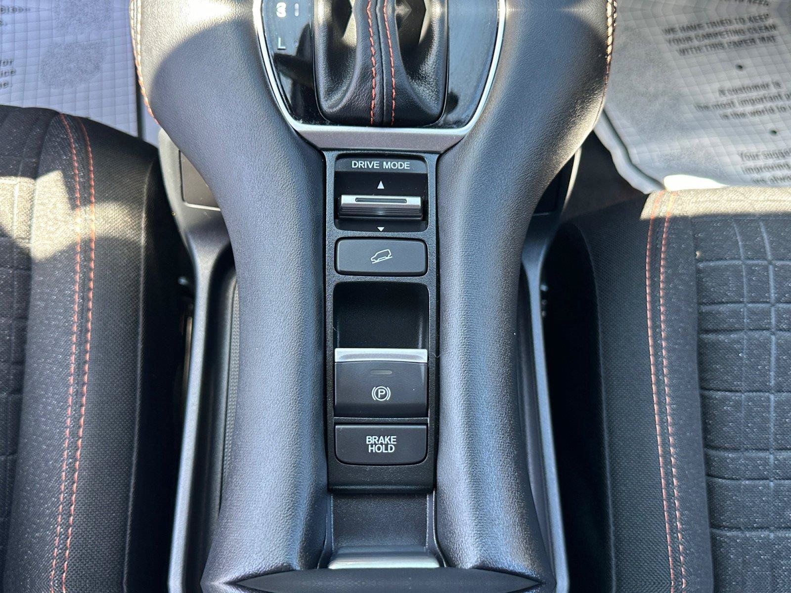 Certified 2025 Honda HR-V Sport image 27