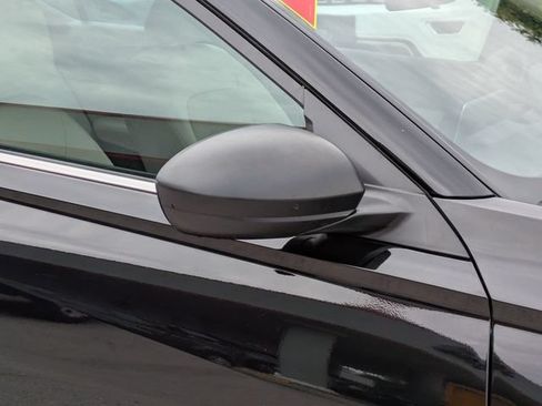 Used 2025 Nissan Altima 2.5 SV FWD image 12