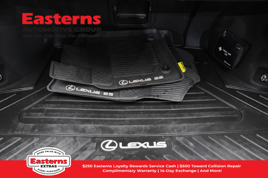 Used 2020 Lexus ES 350 w/ Premium Package FWD image 10