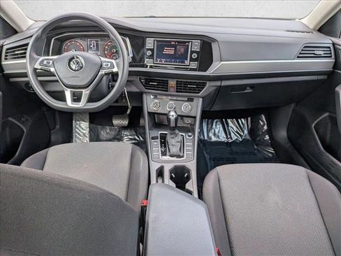 Used 2019 Volkswagen Jetta FWD image 16