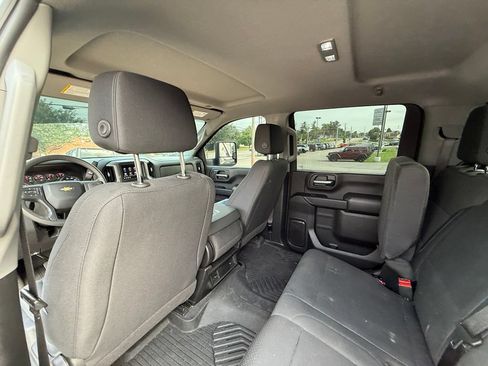 Used 2024 Chevrolet Silverado 2500 Custom AWD/4WD image 24