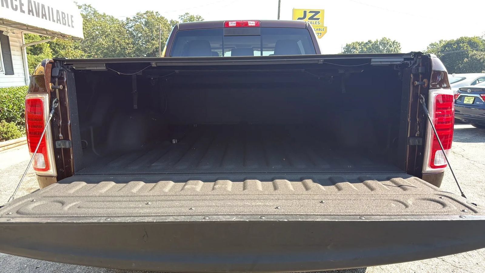 Used 2013 RAM 2500 Laramie w/ Convenience Group AWD/4WD image 17