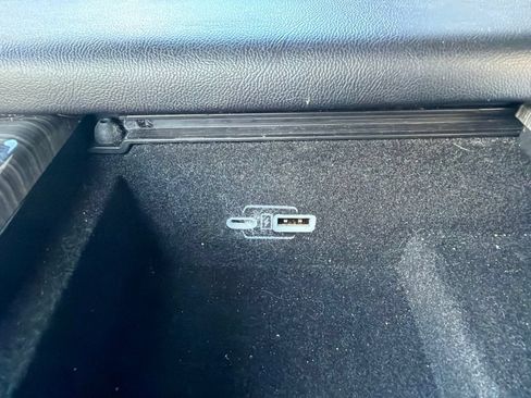 Used 2022 Jeep Wagoneer Series III w/ Premium Group I RWD image 53