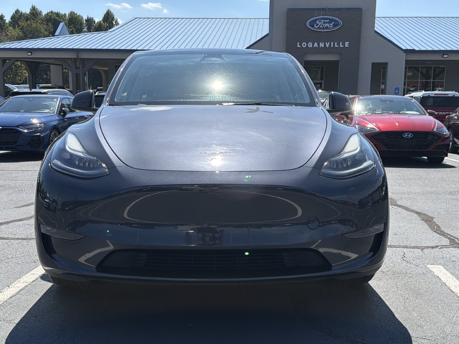 Used 2024 Tesla Model Y Long Range AWD/4WD image 31