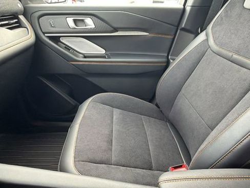 New 2026 Ford Explorer Tremor image 23