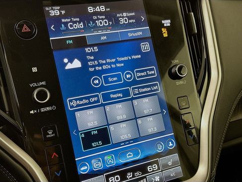 Used 2024 Subaru Outback Premium image 19