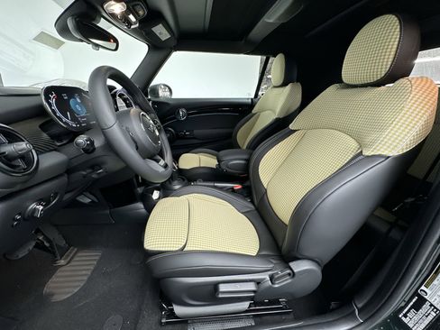 Certified 2024 MINI Cooper S w/ MINI Resolute Edition image 16