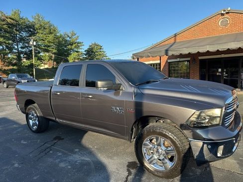 Used 2019 RAM 1500 Big Horn image 4