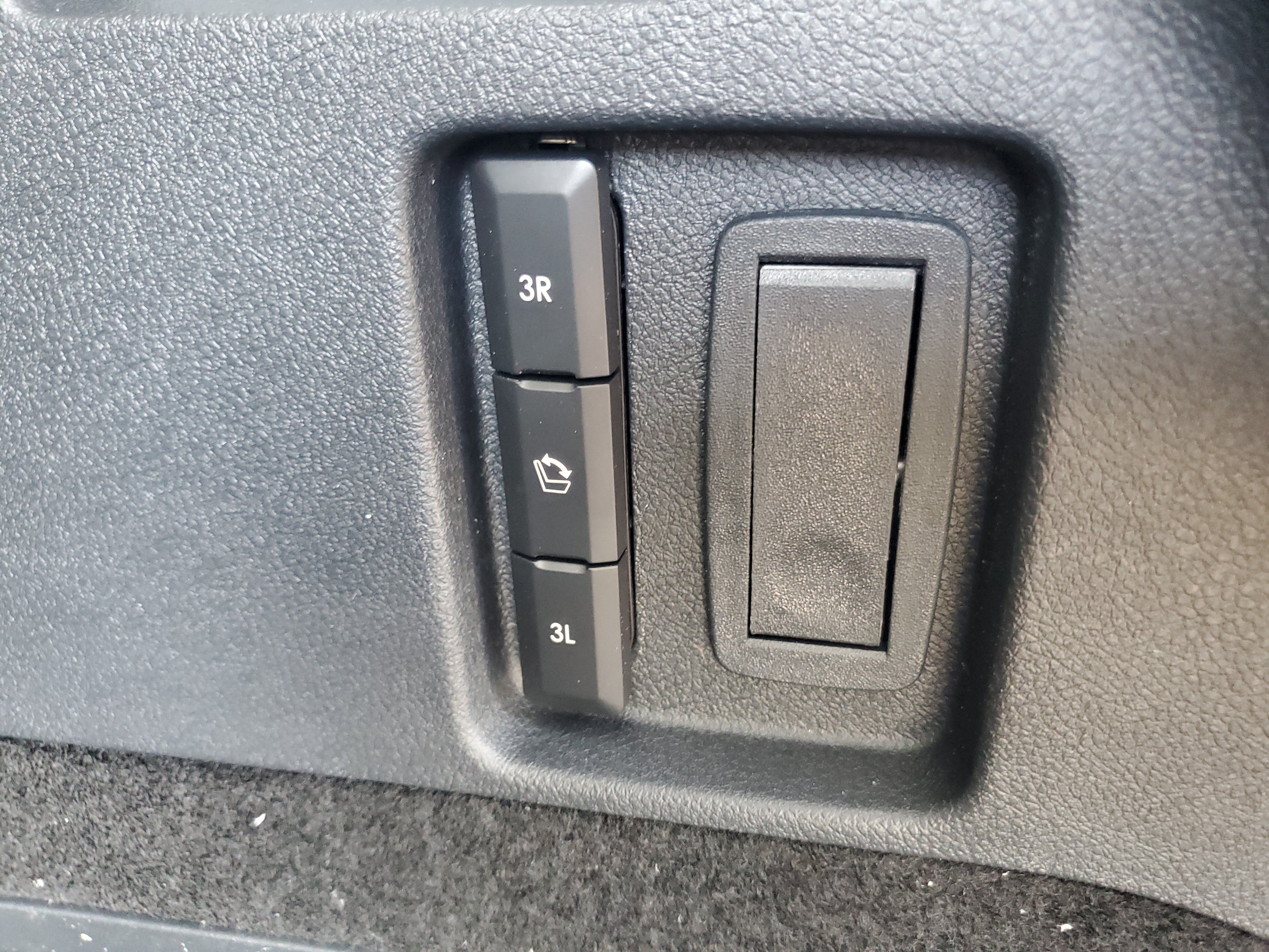 New 2027 Lincoln Aviator Reserve AWD/4WD image 30