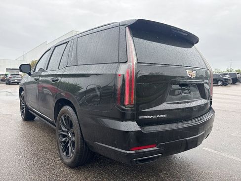 Used 2025 Cadillac Escalade Sport w/ Touring Package AWD/4WD image 9