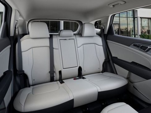 New 2026 Kia Sportage EX FWD image 17