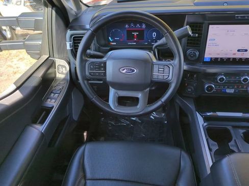 Used 2025 Ford F350 Lariat w/ Lariat Ultimate Package image 18