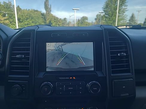 Used 2018 Ford F150 XL w/ Equipment Group 101A Mid AWD/4WD image 23