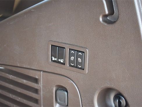 Used 2019 GMC Yukon Denali w/ Denali Ultimate Package image 37