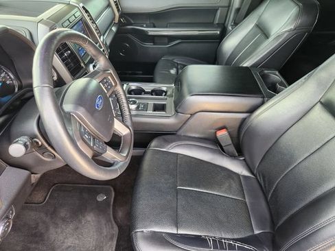 Used 2020 Ford Expedition XLT w/ Equipment Group 202A RWD image 14