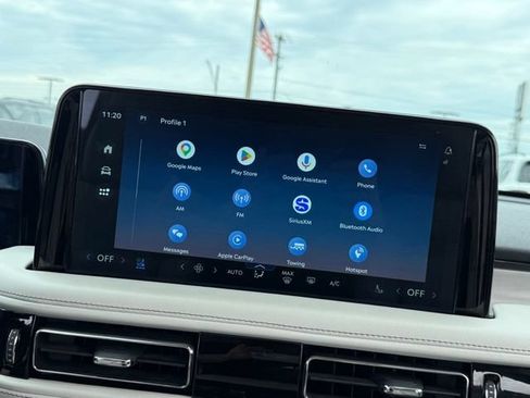 Used 2025 Lincoln Aviator Reserve w/ Jet Appearance Package AWD/4WD image 26