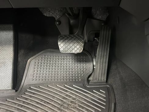 Used 2015 Volkswagen Jetta SEL FWD image 27