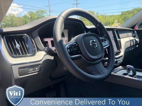Certified 2025 Volvo XC60 T8 Plus w/ Protection Package Premier AWD/4WD image 17