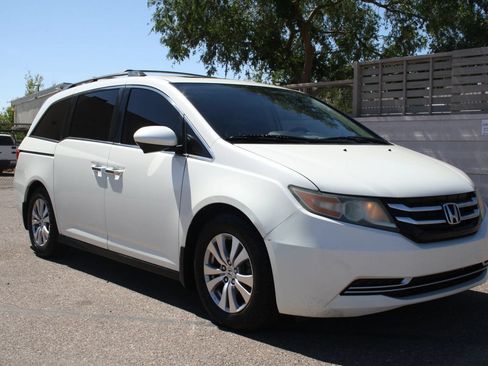 Used 2016 Honda Odyssey EX-L image 2