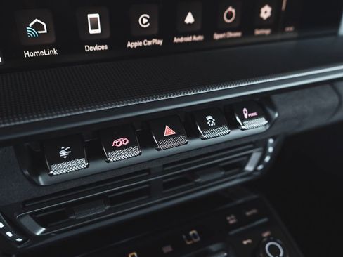 Used 2024 Porsche 911 Carrera GTS image 26