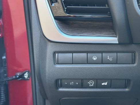 New 2026 Nissan Rogue Platinum w/ Platinum Premium Package AWD/4WD image 6