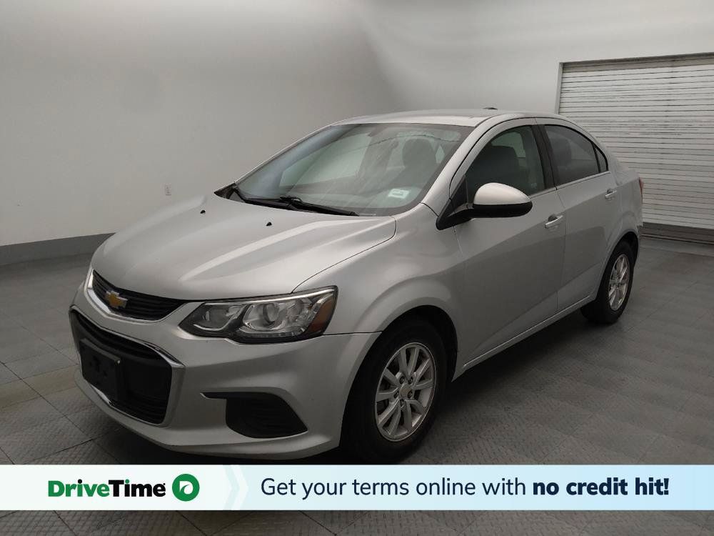 Used 2018 Chevrolet Sonic LT FWD image 1