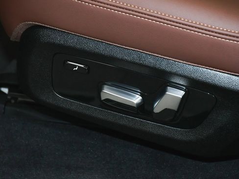 Used 2026 BMW X7 xDrive40i image 67