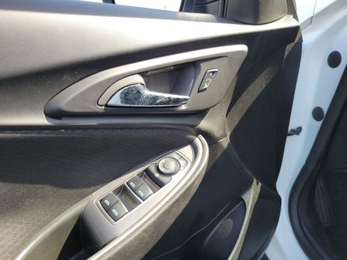 Used 2024 Chevrolet Malibu LS FWD image 18