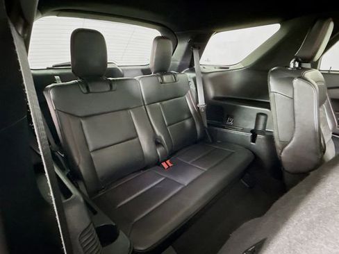 Certified 2023 Ford Explorer ST-Line w/ Class IV Trailer Tow Package image 29