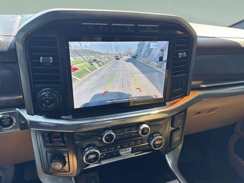 Used 2021 Ford F150 Lariat w/ Equipment Group 502A High image 4