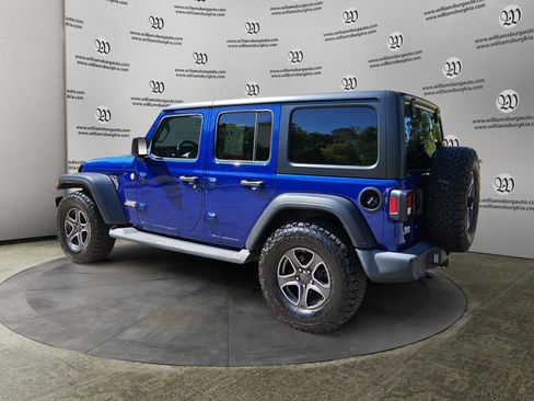 Used 2018 Jeep Wrangler Unlimited Sport S AWD/4WD image 3