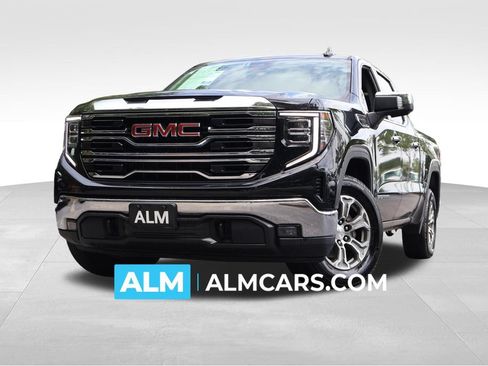 Used 2025 GMC Sierra 1500 SLT RWD image 1