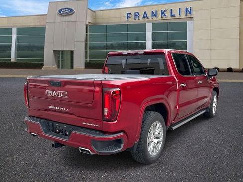 Used 2023 GMC Sierra 1500 Denali w/ Technology Package AWD/4WD image 7