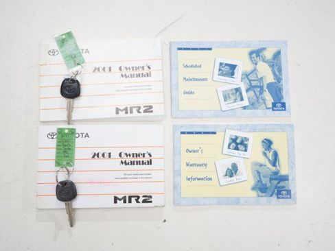 Used 2001 Toyota MR2 image 99