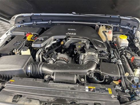 Used 2021 Jeep Wrangler Unlimited Rubicon image 33