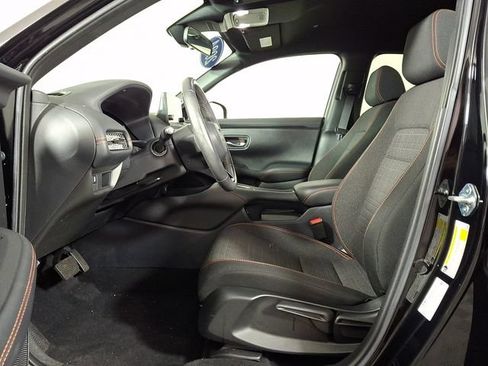 Used 2024 Honda HR-V Sport image 15