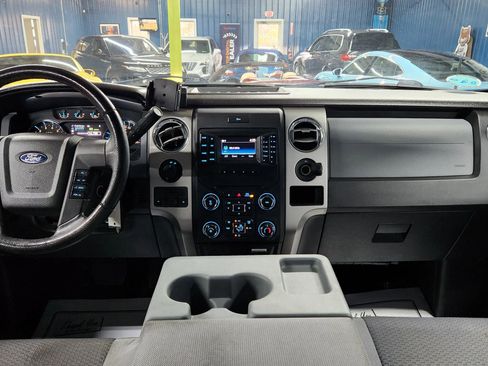 Used 2014 Ford F150 XLT w/ Equipment Group 302A Luxury image 19