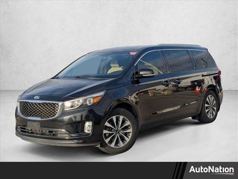 Used 2015 Kia Sedona SX image 1