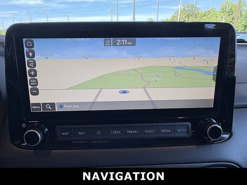 Used 2022 Hyundai Kona Limited FWD image 17