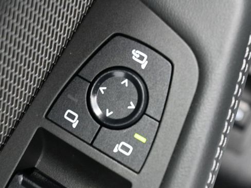 Used 2025 BMW 228i xDrive AWD/4WD image 15