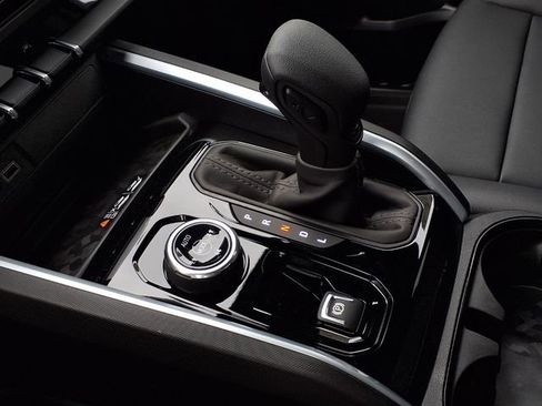 New 2026 Chevrolet Colorado Trail Boss AWD/4WD image 15