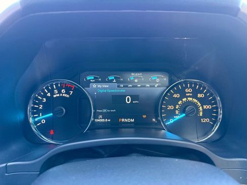 Used 2019 Ford F150 Lariat w/ Equipment Group 502A Luxury image 6