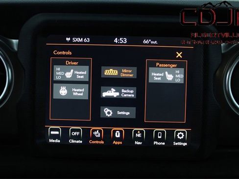 Used 2023 Jeep Gladiator Rubicon w/ Cold Weather Group image 27