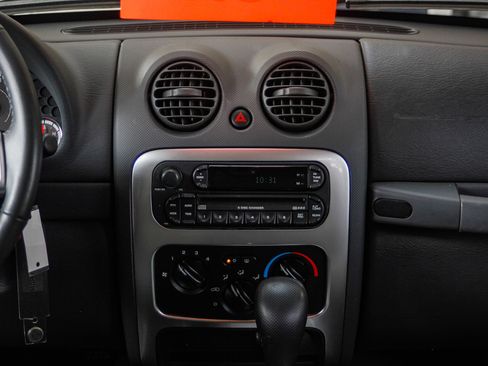 Used 2007 Jeep Liberty Limited image 13