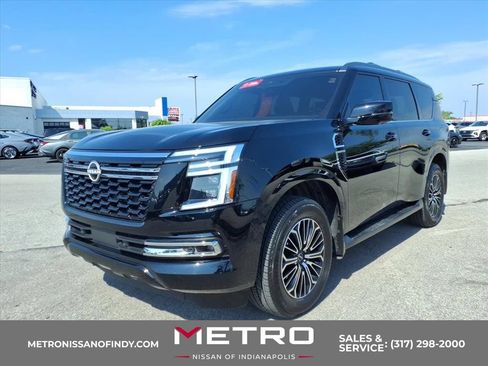 Used 2025 Nissan Armada Platinum AWD/4WD image 1