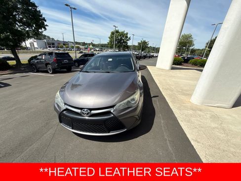 Used 2015 Toyota Camry XSE FWD image 1