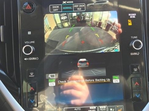 Used 2024 Subaru Ascent Touring image 14