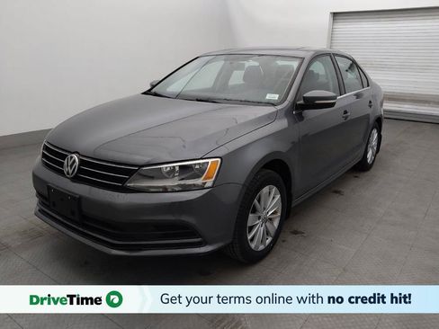 Used 2016 Volkswagen Jetta SE FWD image 1